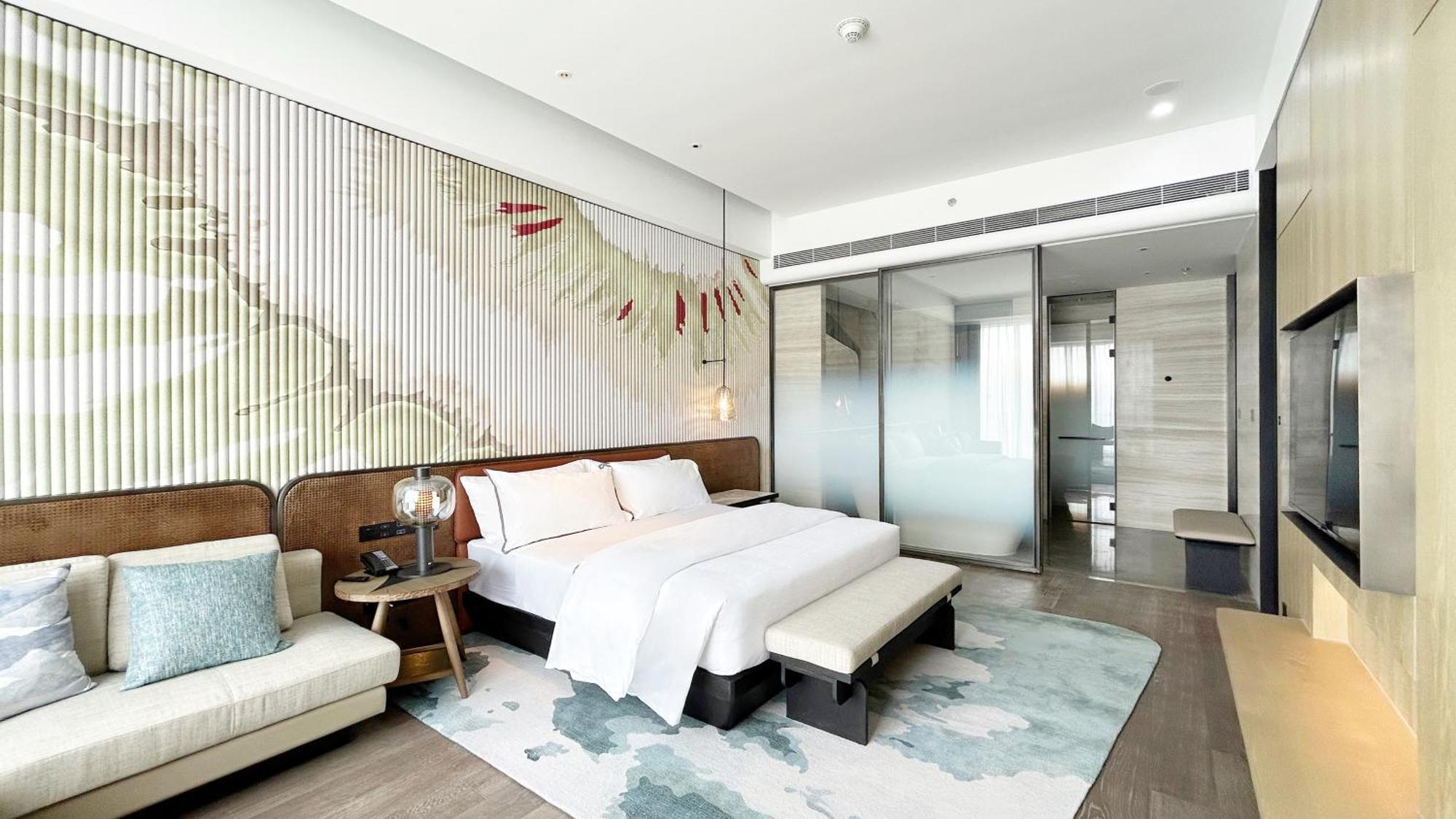 The Westin Yantai Hotel Екстериор снимка