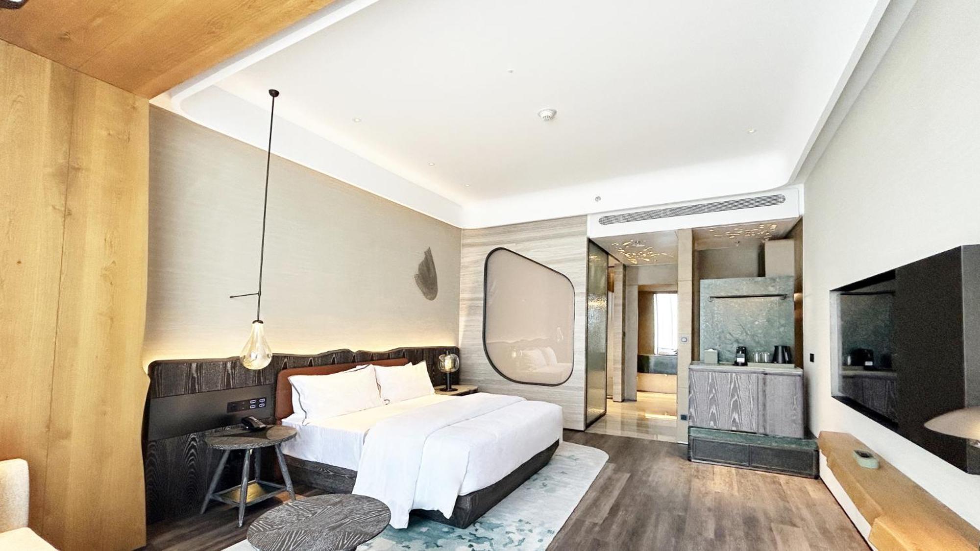 The Westin Yantai Hotel Екстериор снимка