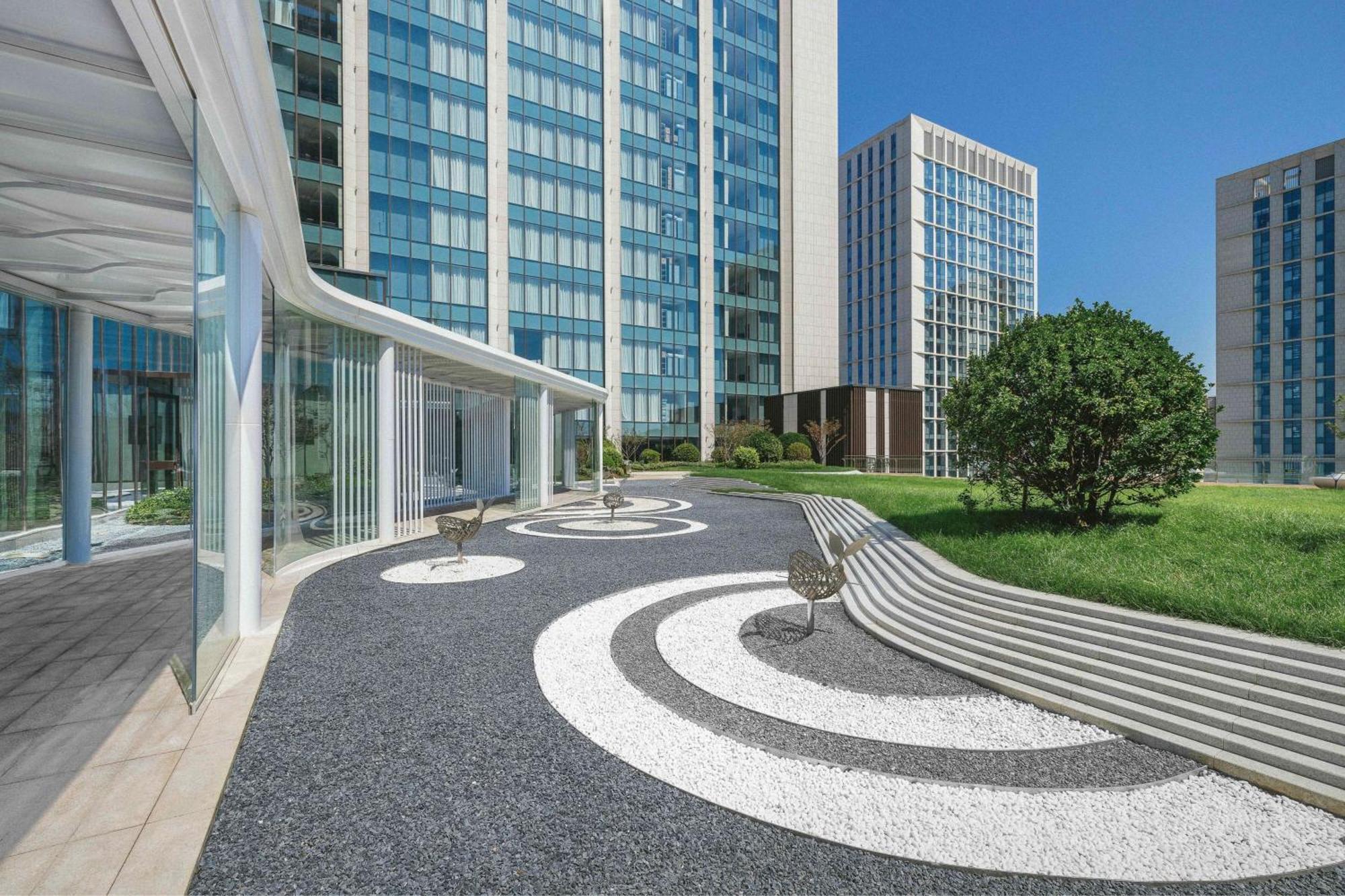 The Westin Yantai Hotel Екстериор снимка