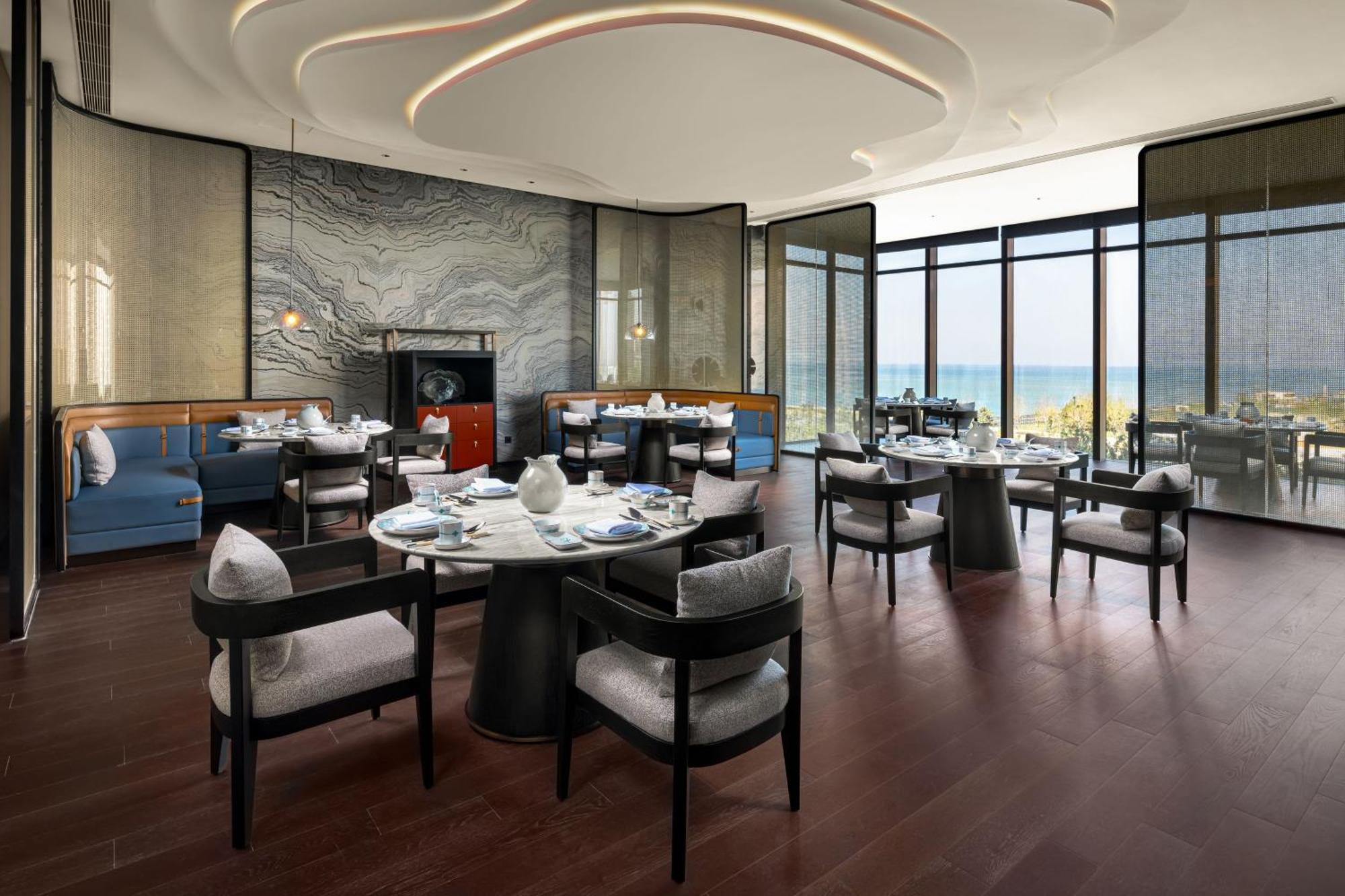 The Westin Yantai Hotel Екстериор снимка