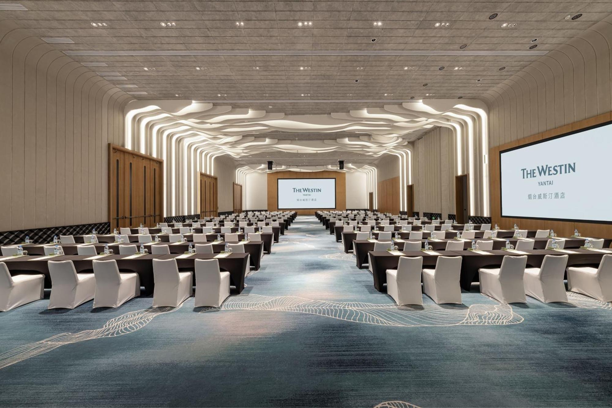 The Westin Yantai Hotel Екстериор снимка