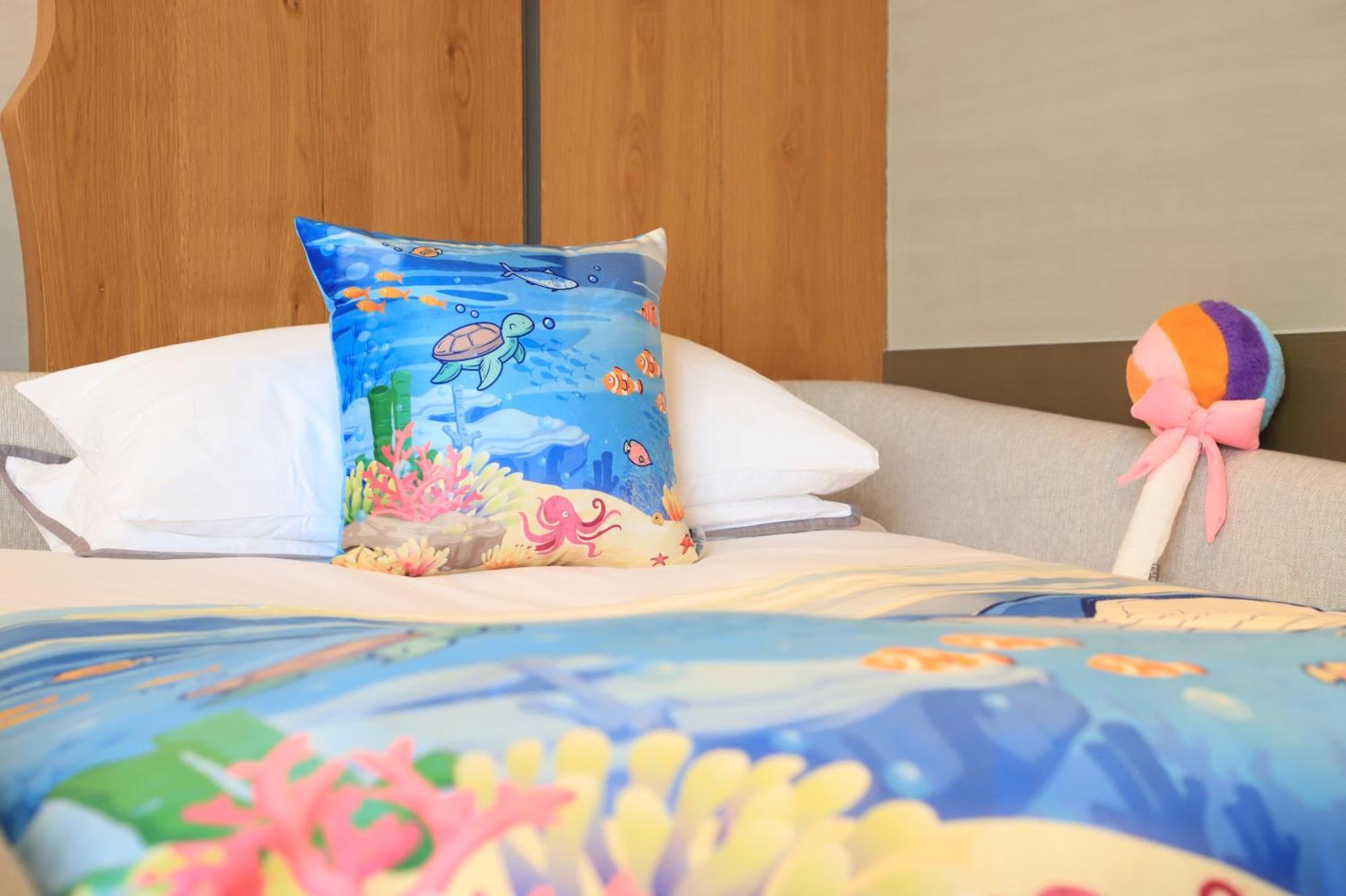 The Westin Yantai Hotel Екстериор снимка